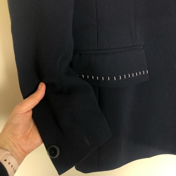 Dana Buchman Navy Blazer - Picture 5 of 6